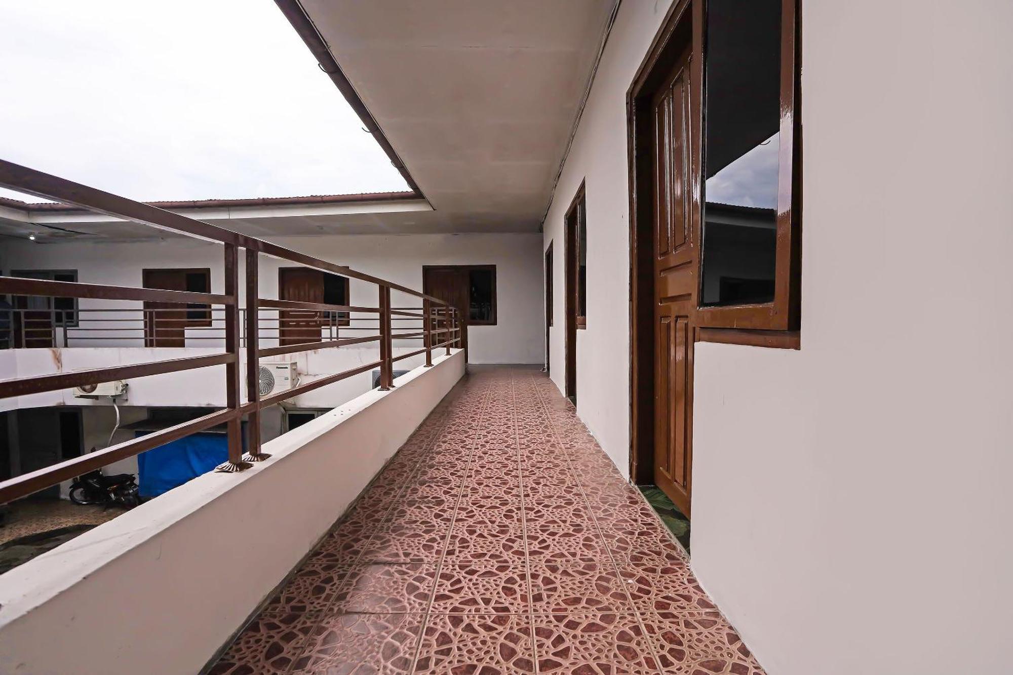 Spot On 92421 City Kost Syariah Pangkal Pinang Exterior photo